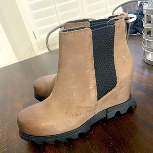 Sorel “Joan of Artic” Booties